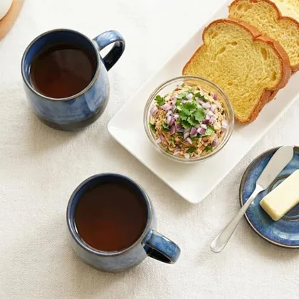 A Bosmarlin mug in a reactive glaze